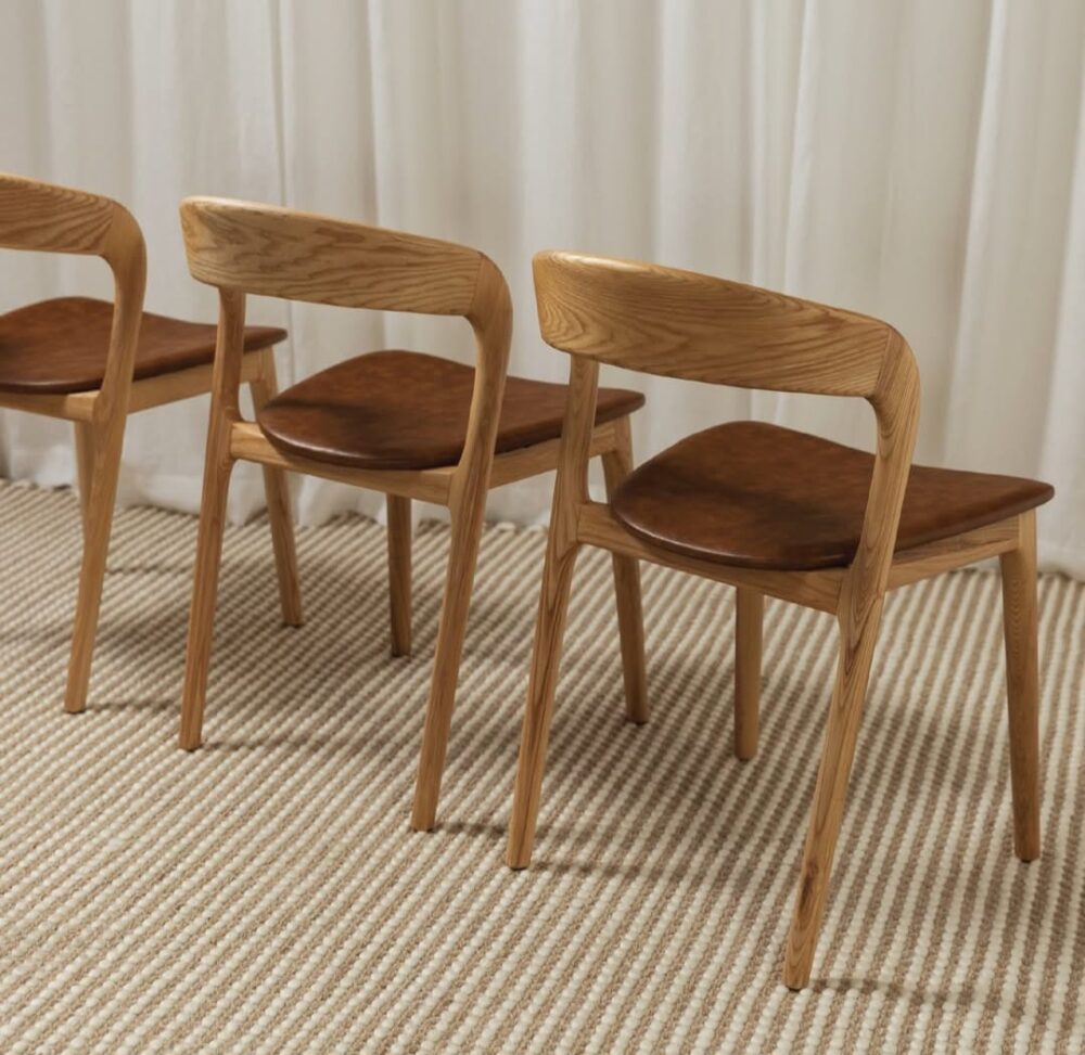 Perriy Solid TeakWood & Boucle Dining Chair - Image 3
